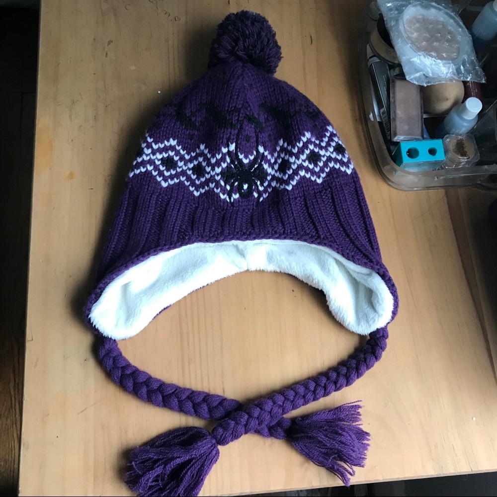 Spider winter hat